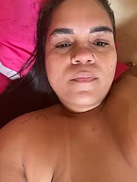 ruthrocha Adlı Modelin Canlı Sohbet Odası