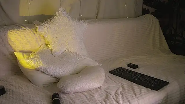 Chat soba uživo modela AnnyBangs