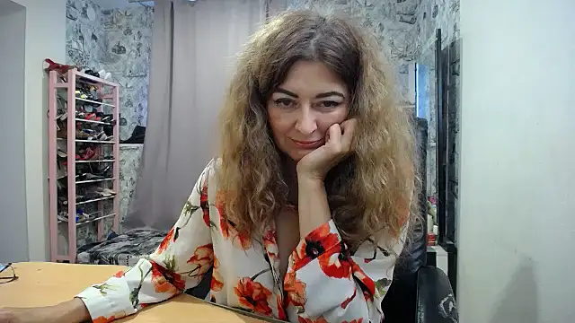 ห้องแชทสดของ Helen1974