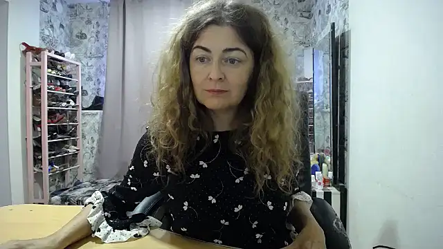 Helen1974n Live chat-huone