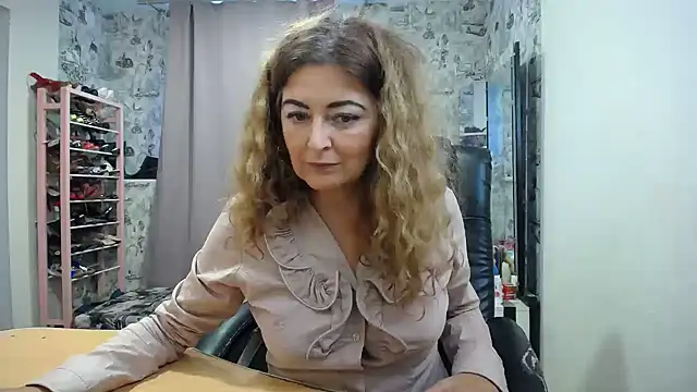 غرفة دردشة Helen1974 المباشرة