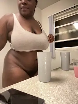 fantasygyal – live chatrum