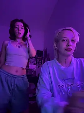 Dooubletroublee – live chatrum