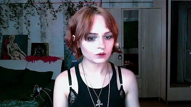 KennyOmeliya Adlı Modelin Canlı Sohbet Odası