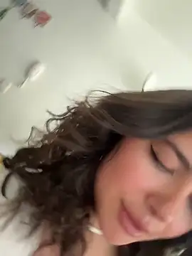 Chat ao vivo de sukhakunis1