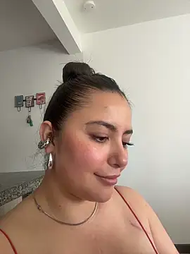 Sala de chat ao vivo de sukhakunis1