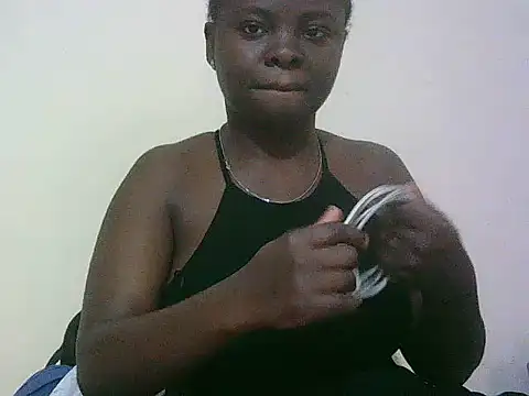 Inaya_Kiara's Live Chat Room