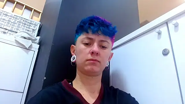Sala de chat ao vivo de tomboyblue