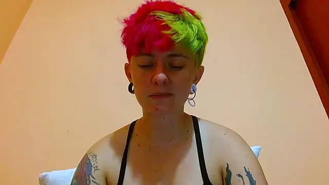 tomboyblue – live chatrum