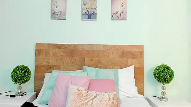Chat soba uživo modela LexiiBloom