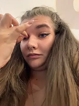 Holy_Tereza – live chatrum