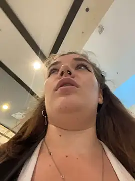 Holy_Tereza Live Chatraum