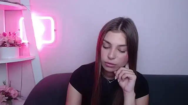 MilanaAngelAs 即時聊天室