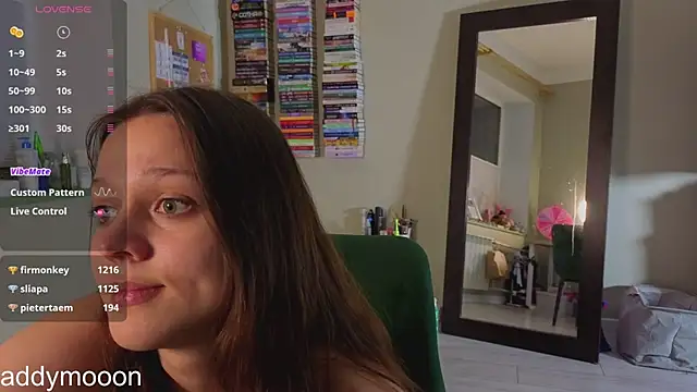 Sala de chat en directo de Addelin_Moon