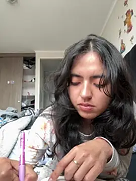 ViolettaSummer's Live Chat Room