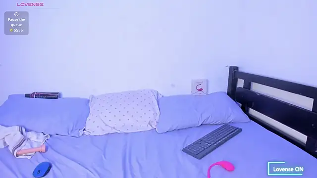 Sala de chat en directo de Lorena_Hawkins