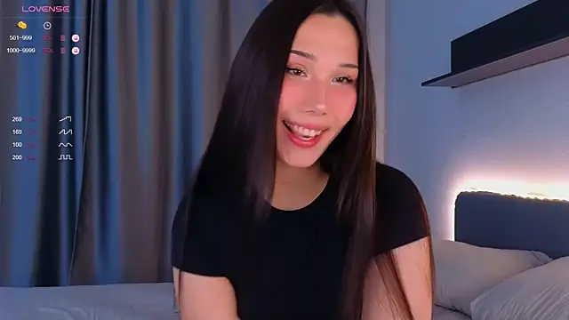 Kaia_Sunshine_Mia's Live Sex Cam Show