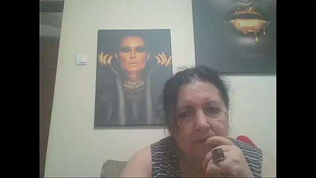 maturekorine's Live Chat Room