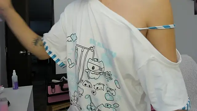 ห้องแชทสดของ Eli_dl