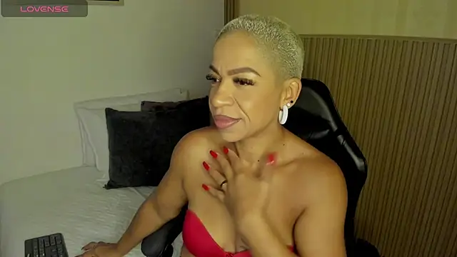 summer_night_'s Live Chat Room
