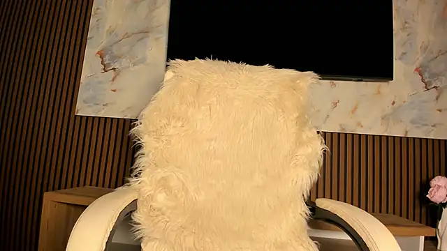 sally_009's Live Chat Room