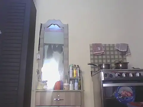 Cute_shy_Linda Live Chatraum