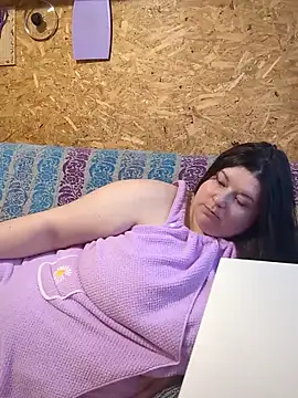 ห้องแชทสดของ BrookeStreams