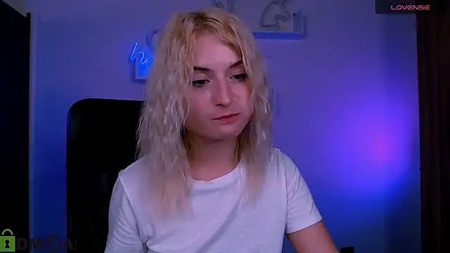 Seks show uživo modela melisa_white1 na kameri