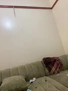 sweet18creamybigpussy Live Chatraum