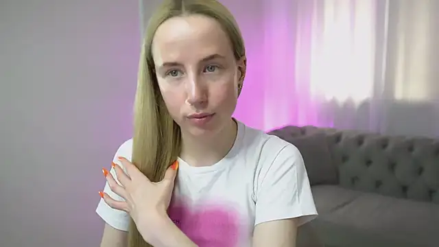 Cassie_Kelmann Live chat-huone