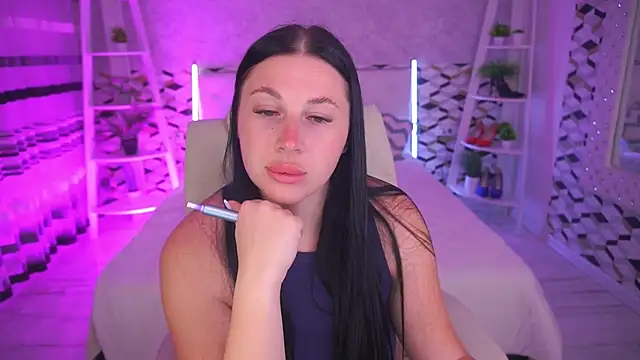 ArianaDarkk Cameră chat live