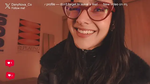 Sala de chat en directo de DanyNova_Co