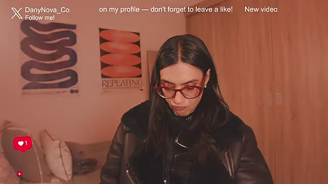 Chatroom en direct de DanyNova_Co