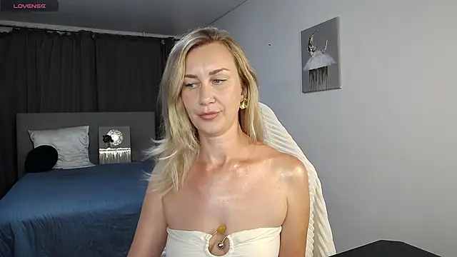 Vanessa_Nowak 웹캠 쇼