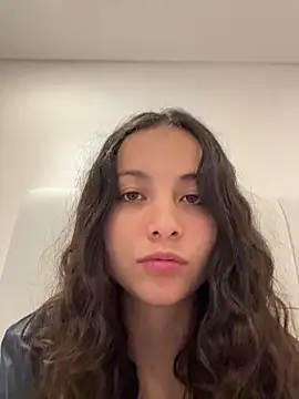 Megan_Rodrigo – live chatrum