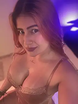 Amber_Martins_ Ruang Obrolan Langsung