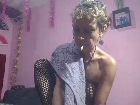 Perla_wondEr – live chatrum