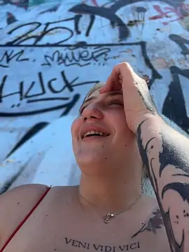 JessiMur – Naživo chatovacia miestnosť