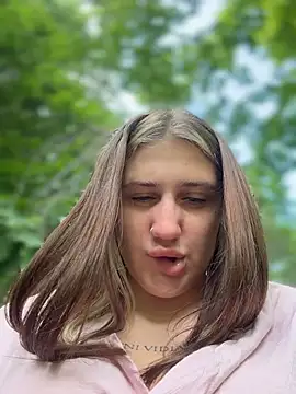 Chat soba uživo modela JessiMur