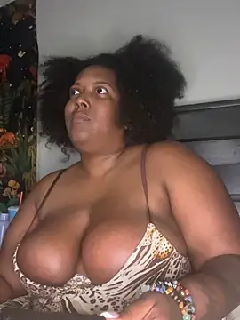 Oya999IAM – live chatrum