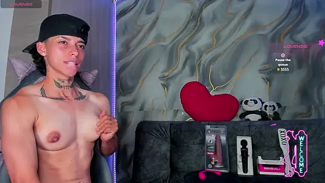 Chat soba uživo modela AmberAdams_