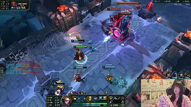 SNAKEgirlQAQ Cameră chat live