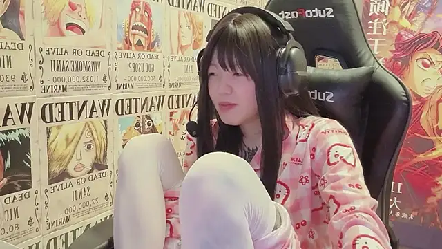 SNAKEgirlQAQn Live chat-huone