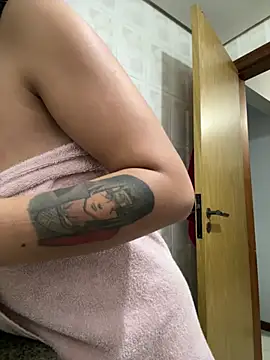 Sala de chat ao vivo de latinuycouple