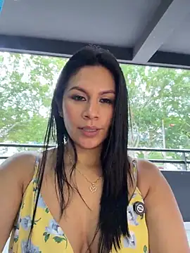 Sofia_Conversn Live chat-huone