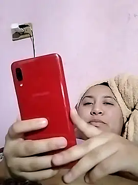 חדר צ'אט בשידור חי של vulgovic_