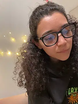 Chat soba uživo modela persephone___