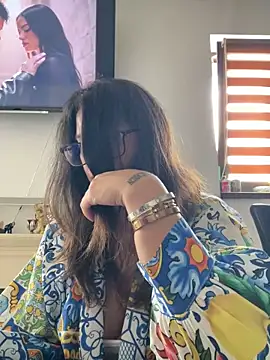 Chat ao vivo de NadiraNoor