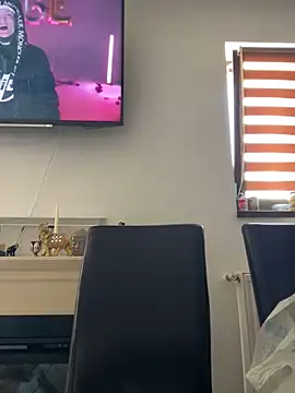 Sala de chat ao vivo de NadiraNoor
