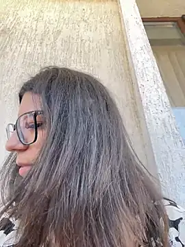 NadiraNoor – live chatrum